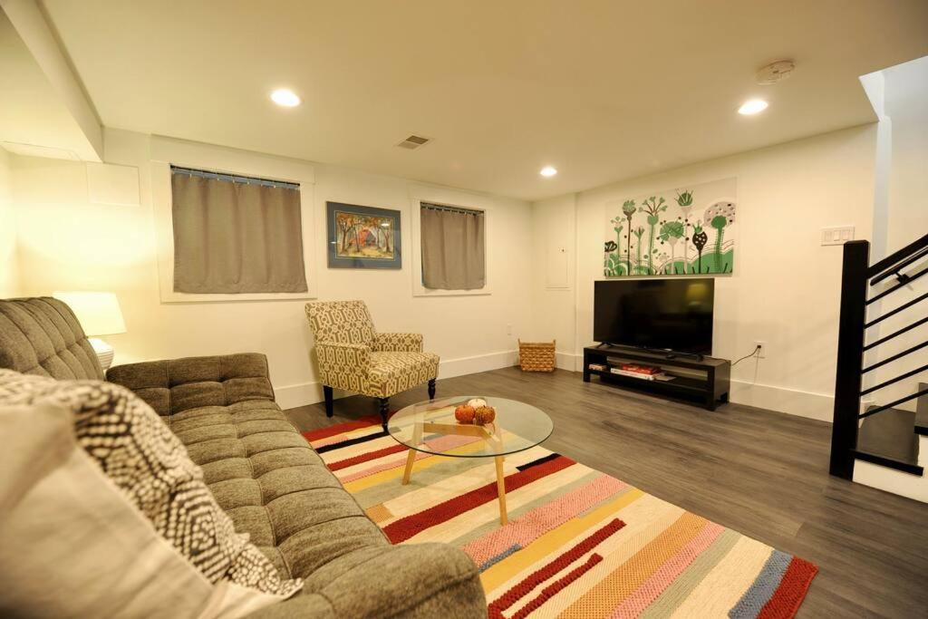 Cherry Blossom Townhouse, Easy Dc Access Washington Eksteriør billede